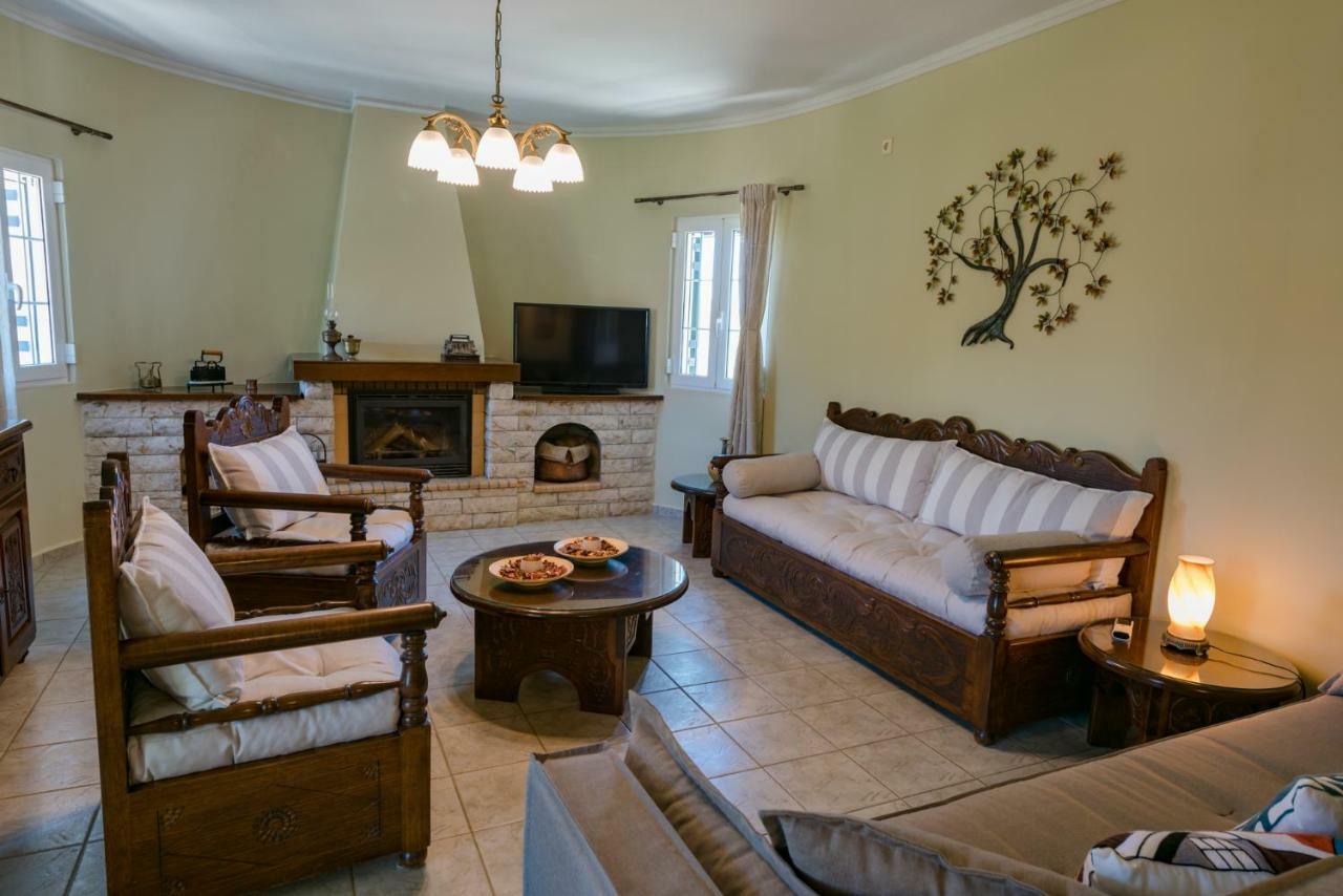 Villa Antia Μεταξάτα Εξωτερικό φωτογραφία